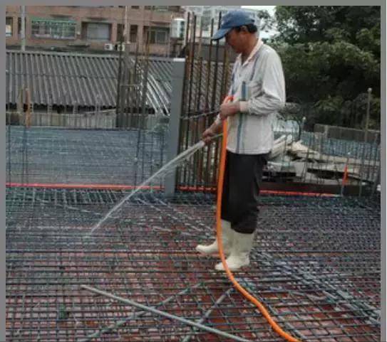 混凝土这样施工，没有蜂窝麻面、不烂根，还能间接缩短工期！